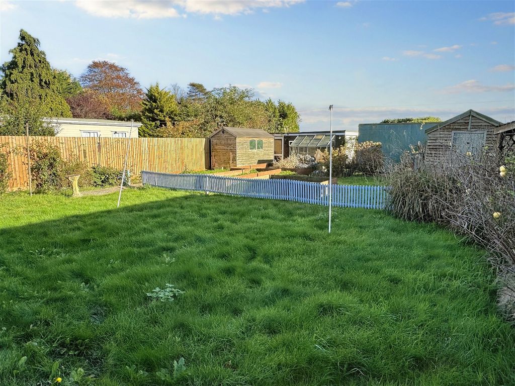 3 bed bungalow for sale in Corner Close, Prickwillow, Ely CB7, £340,000