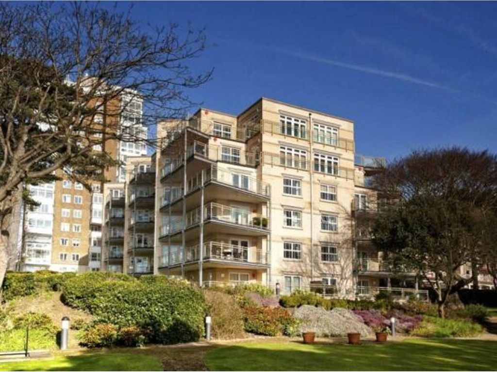 2 bed flat to rent in 14B West Cliff Road, Bournemouth BH2, £1,500 pcm