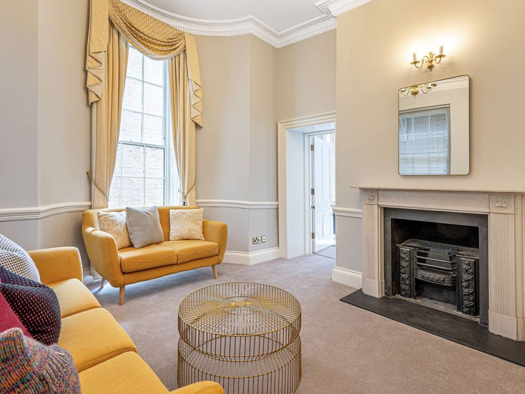5 bed end terrace house to rent in Craven Street, West End, London WC2N, £13,000 pcm