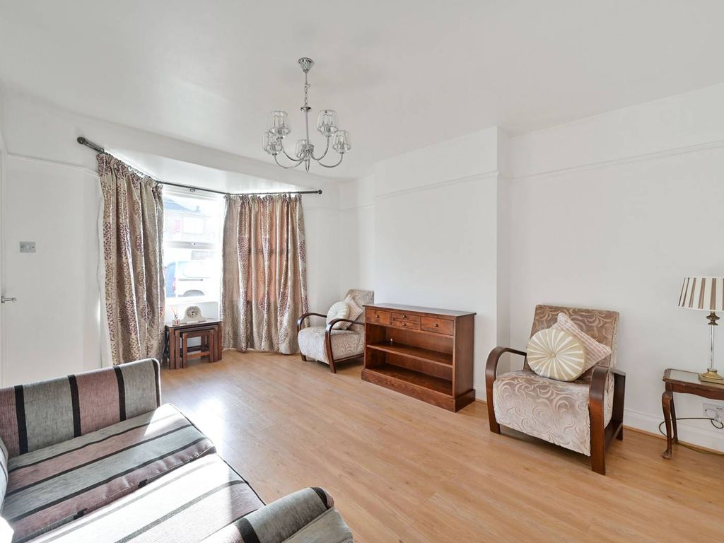3 bed terraced house to rent in Cannon Hill Lane, Wimbledon, London SW20, £2,400 pcm