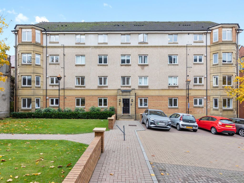 2 bed flat for sale in Easter Dalry Rigg, Edinburgh EH11, £265,000