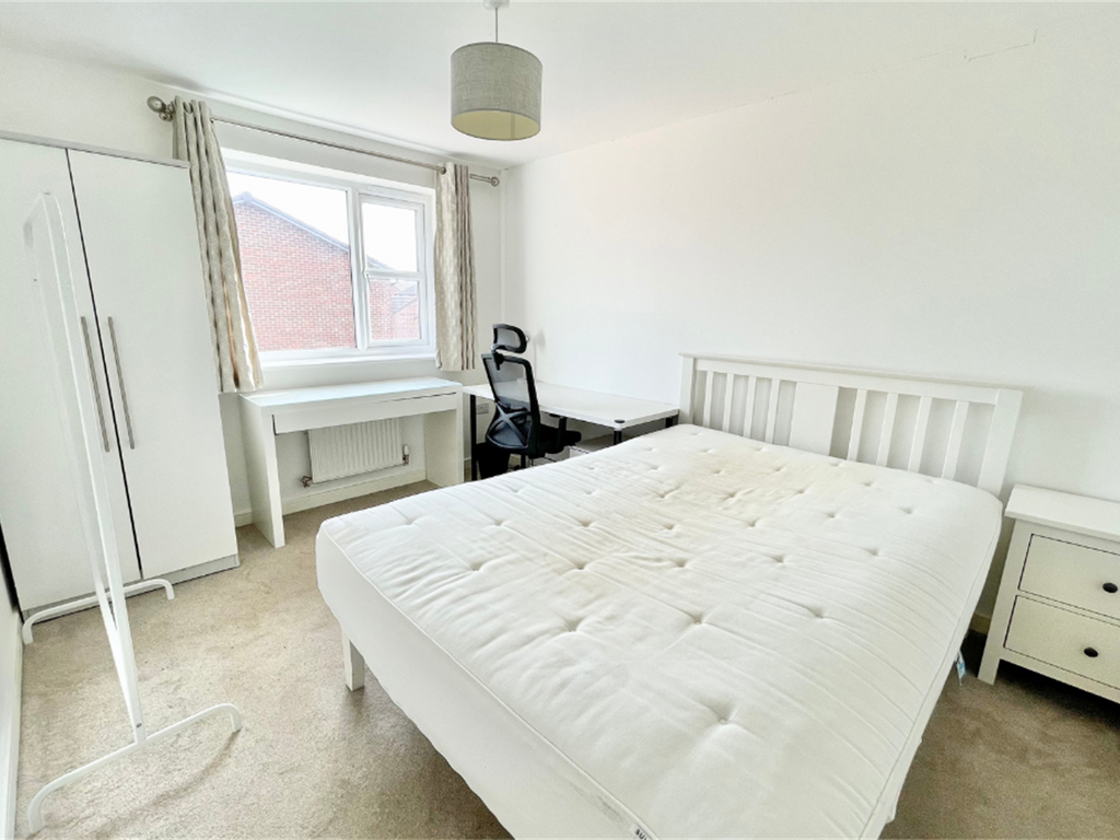 4 bed semi-detached house for sale in Summer Crescent, Beeston NG9, £369,995