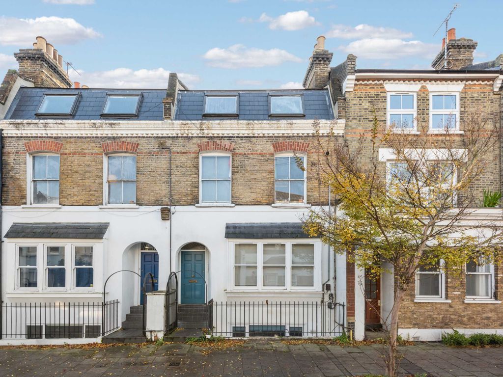 1 bed flat to rent in Landor Road, London SW9, £1,898 pcm