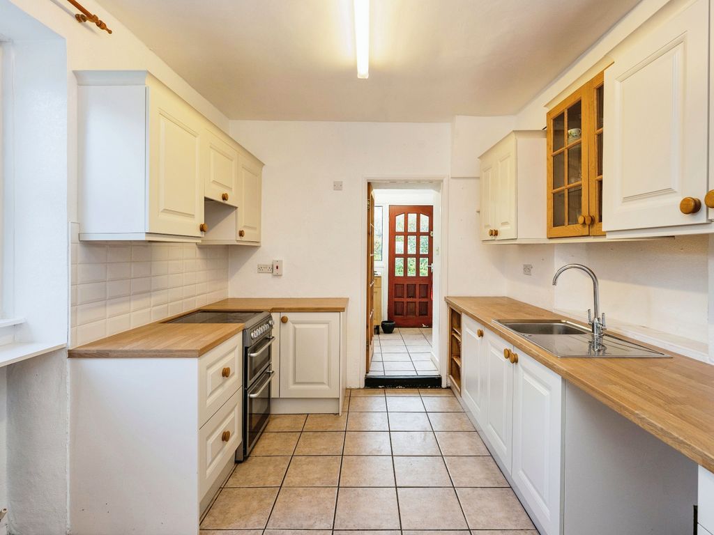 4 bed detached house for sale in Pyle Road, Bishopston SA3, £450,000