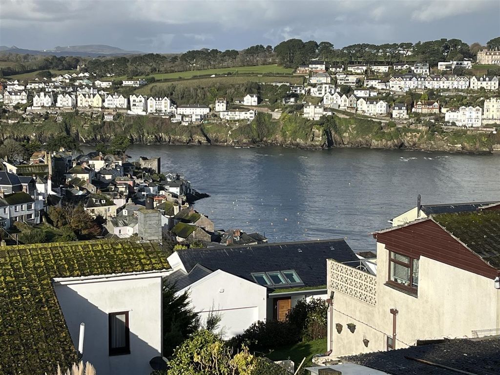 3 bed property for sale in Greenbank, Polruan, Fowey PL23, £250,000