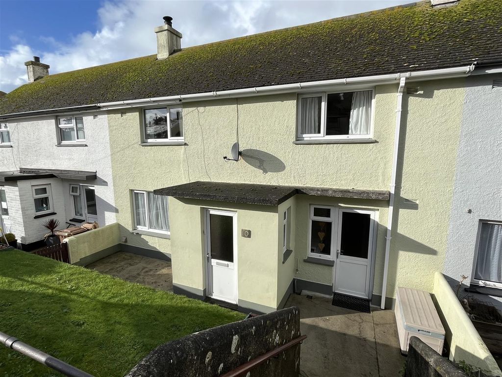 3 bed property for sale in Greenbank, Polruan, Fowey PL23, £250,000