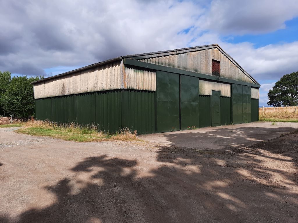 Office to let in Lower House Farm, Kenwick Park, Ellesmere SY12, £8,500 pa