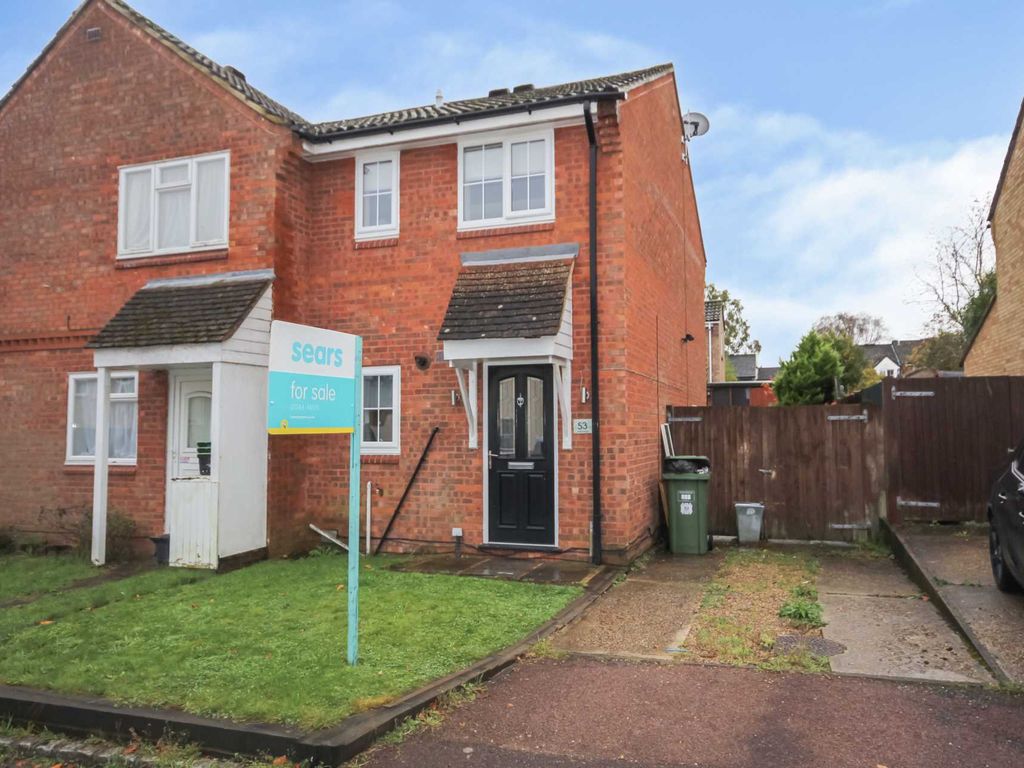 2 bed semi-detached house for sale in Axbridge, Bracknell RG12, £360,000