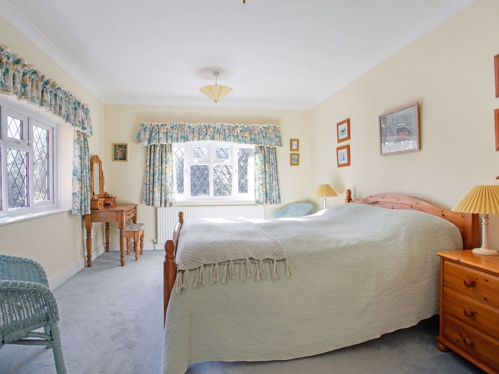 5 bed detached house for sale in Birch Avenue, Haywards Heath RH17, £1,395,000
