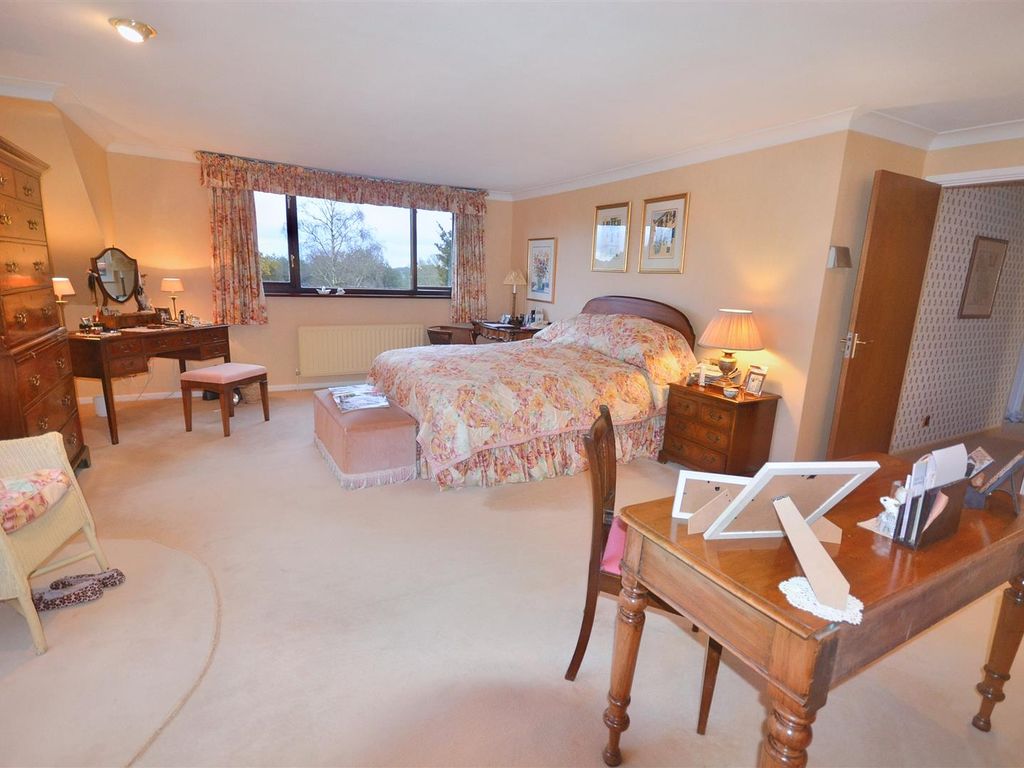 5 bed detached house for sale in Longton Road, Barlaston, Stoke-On-Trent ST12, £820,000