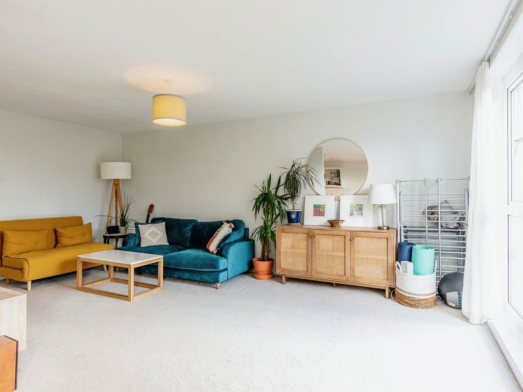 2 bed flat for sale in Bridge Road, Leigh Woods, Bristol BS8, £365,000