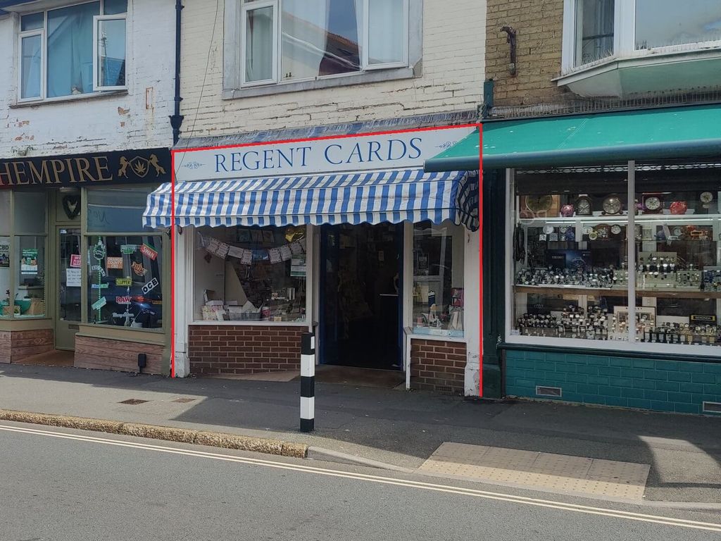 Retail premises to let in Regent Street, Shanklin, Isle Of Wight PO37, £10,000 pa