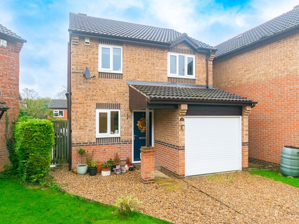 3 bed detached house for sale in Shelly Drive, Shelly Drive, York YO32, £375,000
