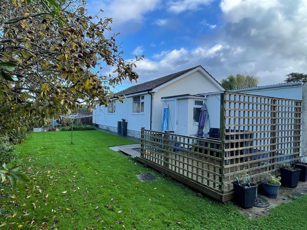 4 bed detached bungalow for sale in Cooks Lane, Banwell BS29, £535,000