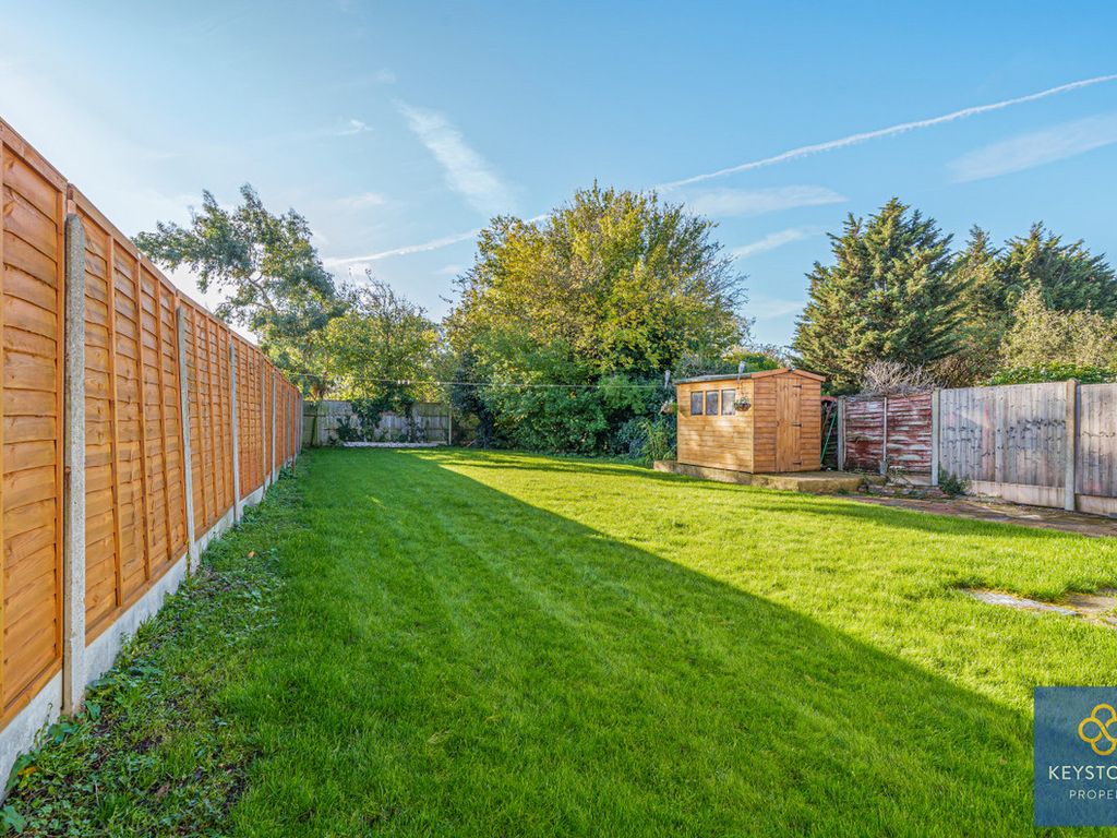 2 bed semi-detached bungalow for sale in Collier Row Lane, Collier Row RM5, £450,000
