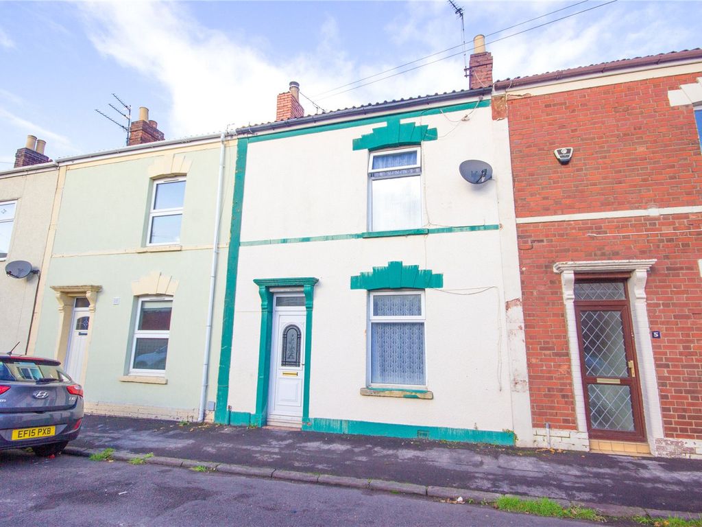 3 bed terraced house for sale in Stuart Street, Redfield, Bristol BS5, £335,000