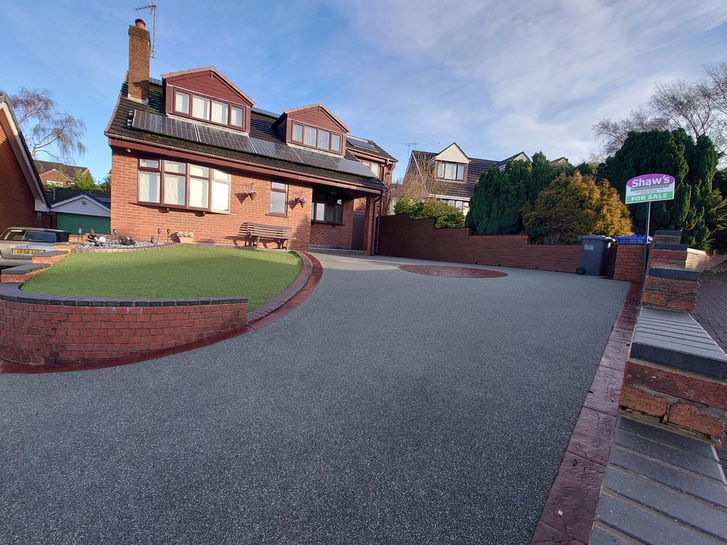 4 bed detached house for sale in Tern Avenue, Kidsgrove, Stoke-On-Trent ST7, £350,000