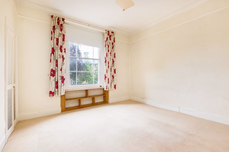 2 bed flat for sale in Belgrave Road, Bristol BS8, £500,000