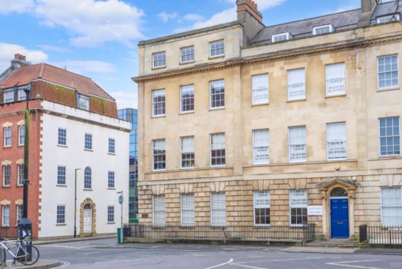 2 bed flat for sale in Portland Square, Bristol BS2, £350,000