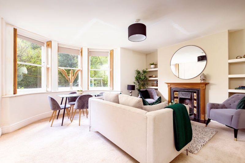 2 bed flat for sale in Cotham Grove, Cotham, Bristol BS6, £375,000