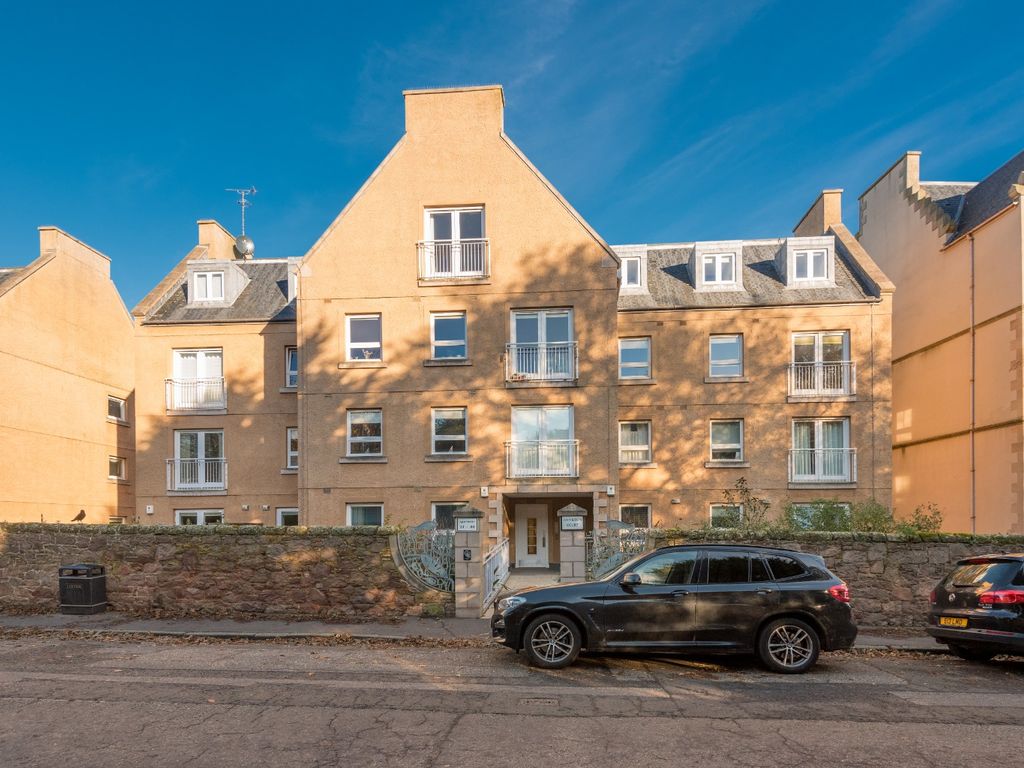 2 bed flat for sale in 23 Hamilton Court, Cromwell Road, North Berwick EH39, £425,000