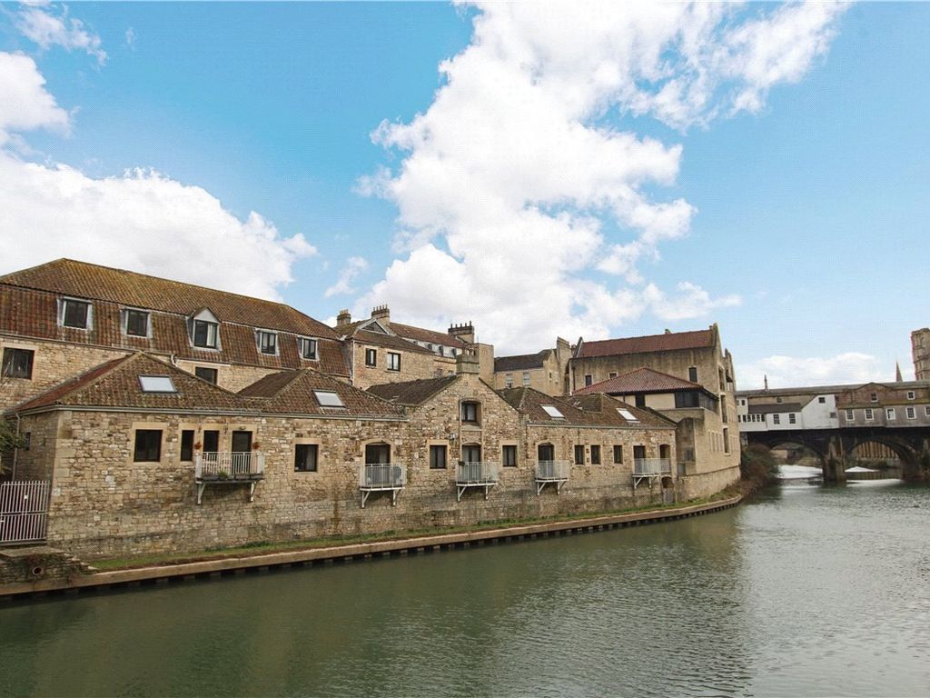 2 bed flat to rent in Grove Street, Bath, Somerset BA2, £1,400 pcm
