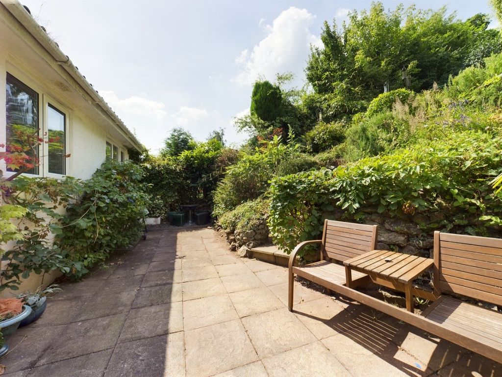 4 bed detached house for sale in Hillside, Portbury, Bristol BS20, £475,000