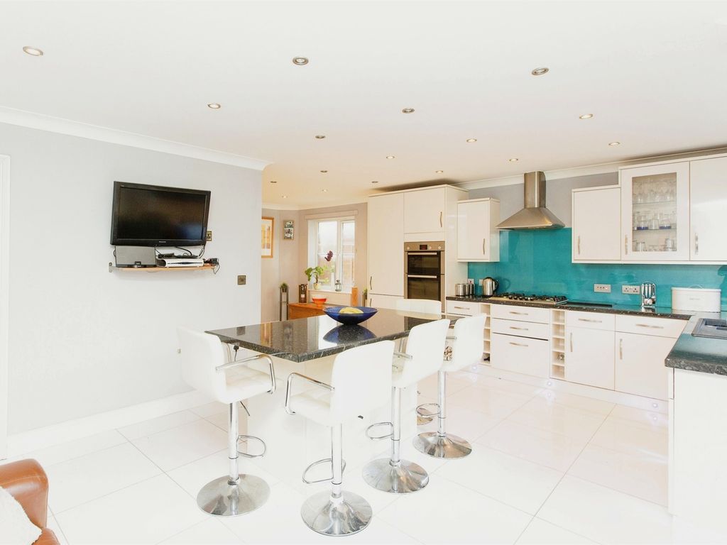 5 bed detached house for sale in Devonshire Mews, Highfields Caldecote, Cambridge CB23, £630,000