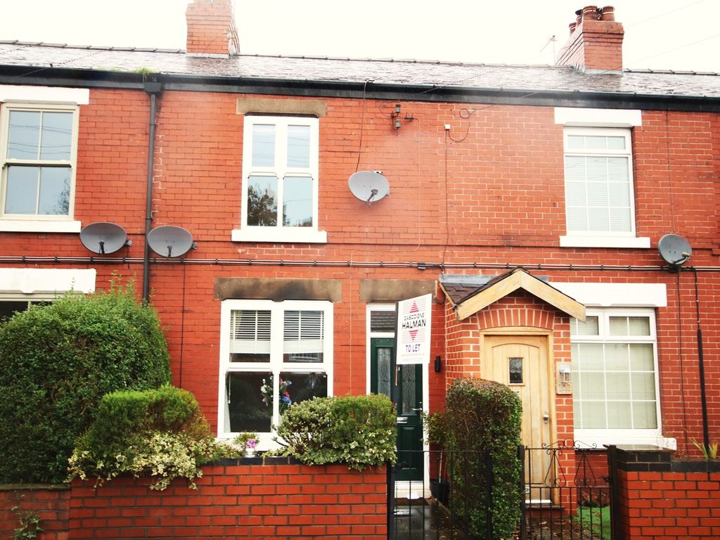 2 bed terraced house to rent in Knutsford Road, Alderley Edge SK9, £1,400 pcm