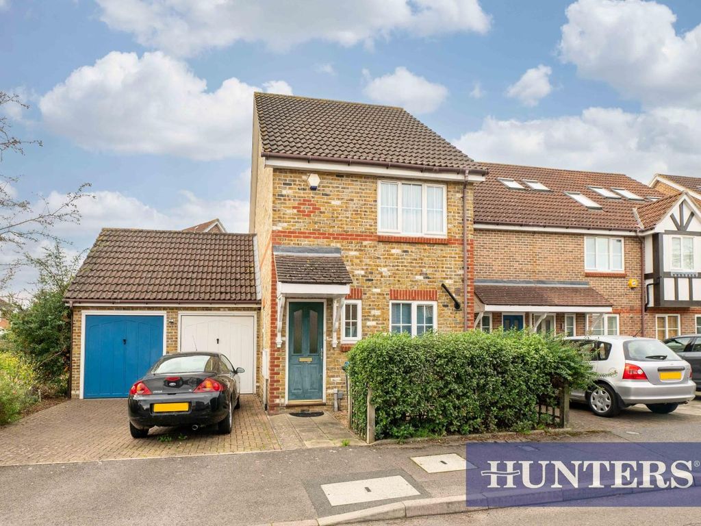2 bed end terrace house for sale in Camel Grove, Kingston Upon Thames KT2, £650,000