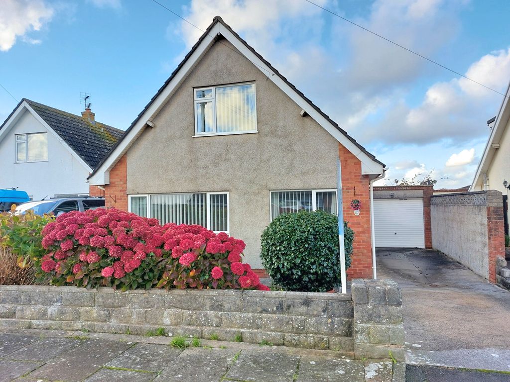 3 bed bungalow for sale in Long Acre Drive, Nottage, Porthcawl CF36, £370,000