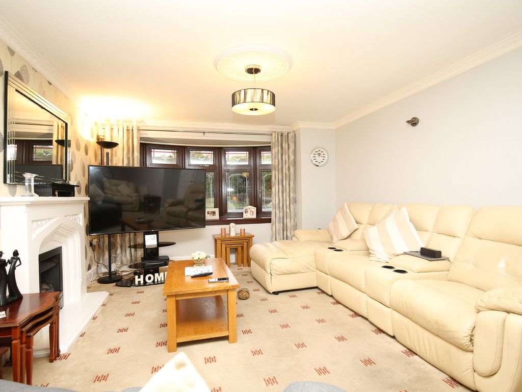 5 bed detached house for sale in Windmill Road, Atherstone CV9, £359,950