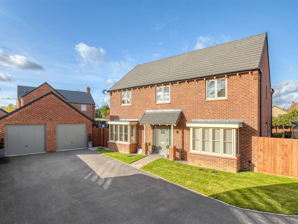 4 bed detached house for sale in Almond Meadow, Lower Stondon, Henlow, Beds SG16, £735,000