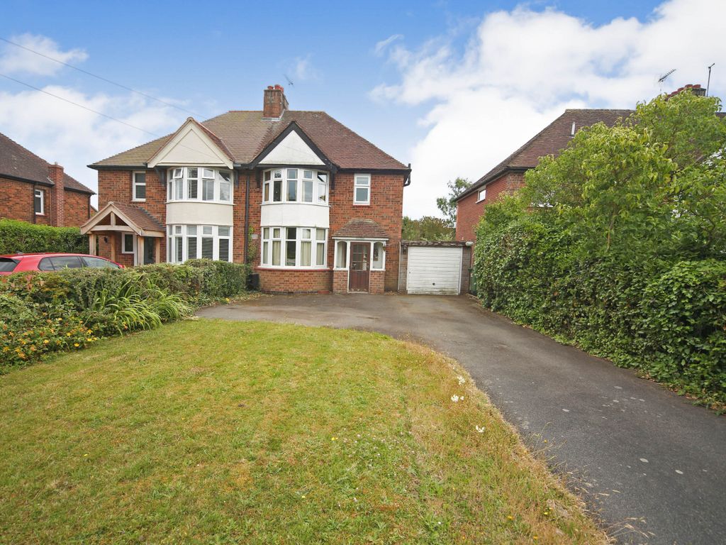 3 bed semi-detached house for sale in Stratford Road, Alcester B49, £375,000