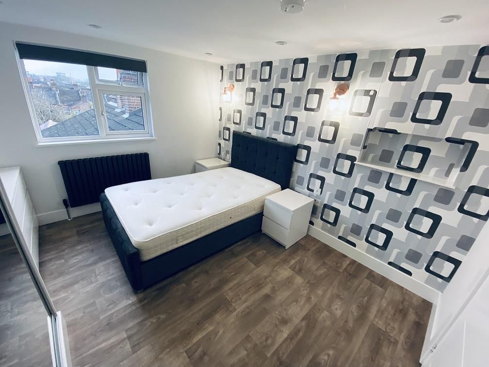 Room to rent in Reginald Street, Luton LU2, £650 pcm