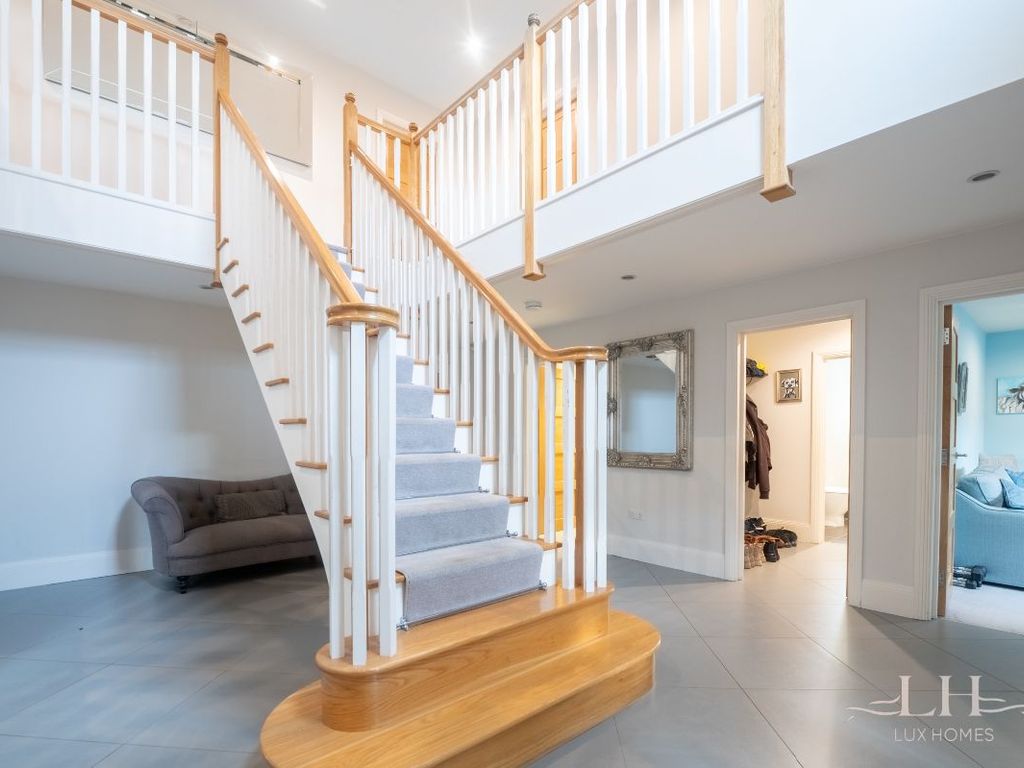 5 bed detached house for sale in Coxtie Green Road, Pilgrims Hatch, Brentwood CM14, £1,300,000