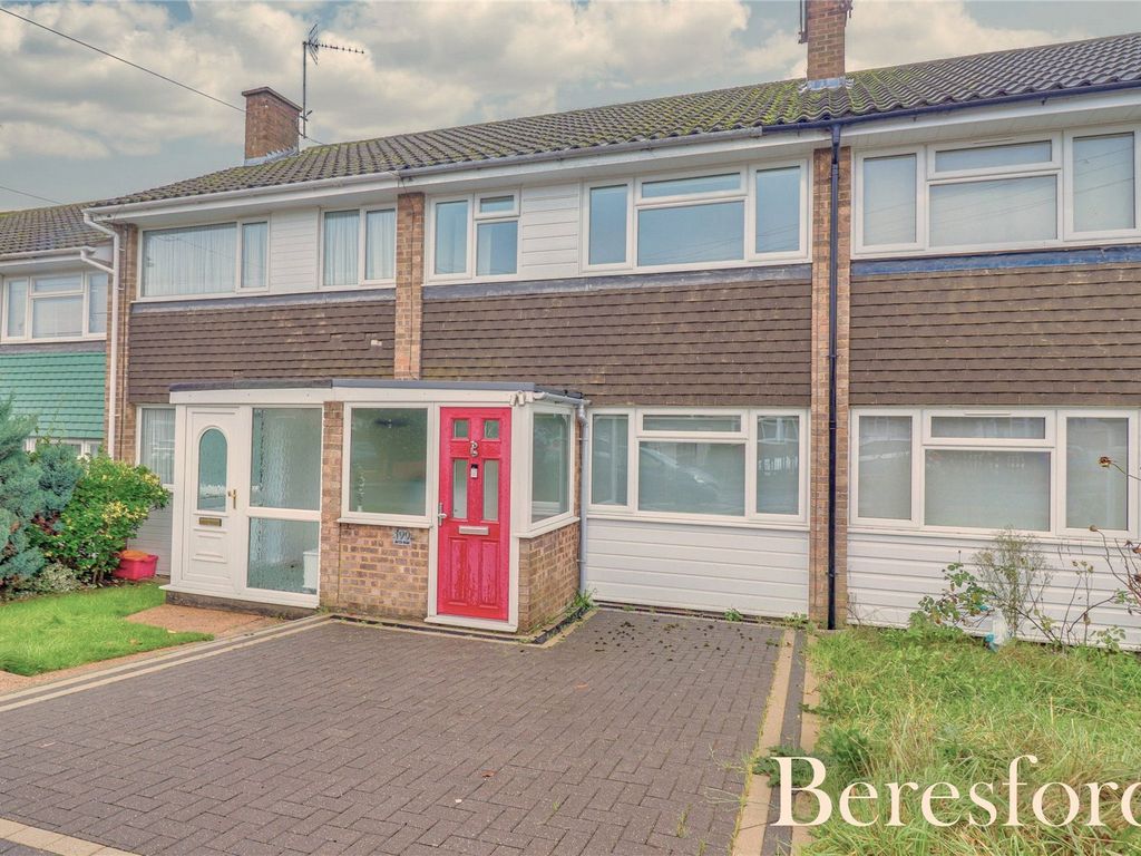 3 bed terraced house for sale in Hatch Road, Pilgrims Hatch CM15, £385,000