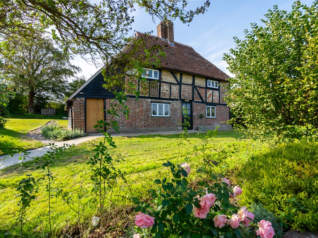 2 bed detached house for sale in Cocking, Midhurst GU29, £645,000