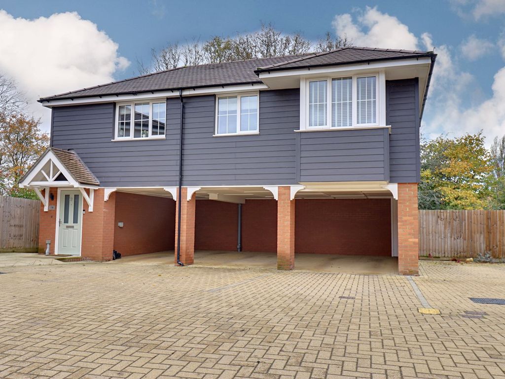 2 bed property for sale in Church View Close, Takeley, Bishop