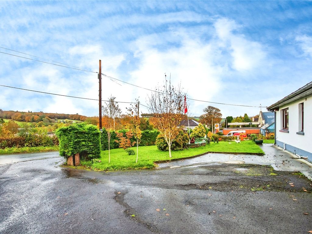 3 bed bungalow for sale in North Road, Lampeter, Ceredigion SA48, £295,000