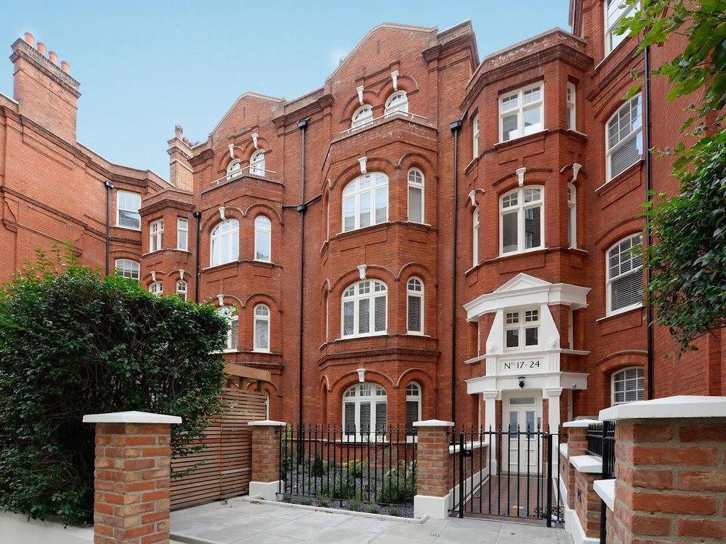 1 bed flat to rent in Hamlet Gardens, London W6, £2,881 pcm