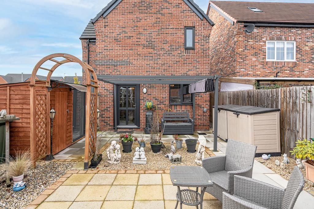 3 bed detached house for sale in Angus Court, Winsford CW7, £250,000