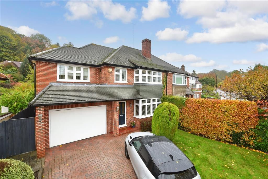 5 bed semi-detached house for sale in Ballards Way, South Croydon, Surrey CR2, £800,000