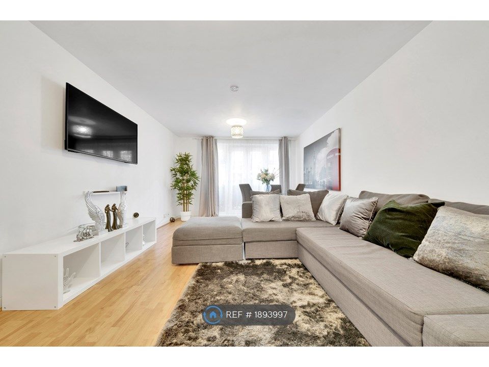 1 bed flat to rent in Three Bridges, London SE1, £5,100 pcm