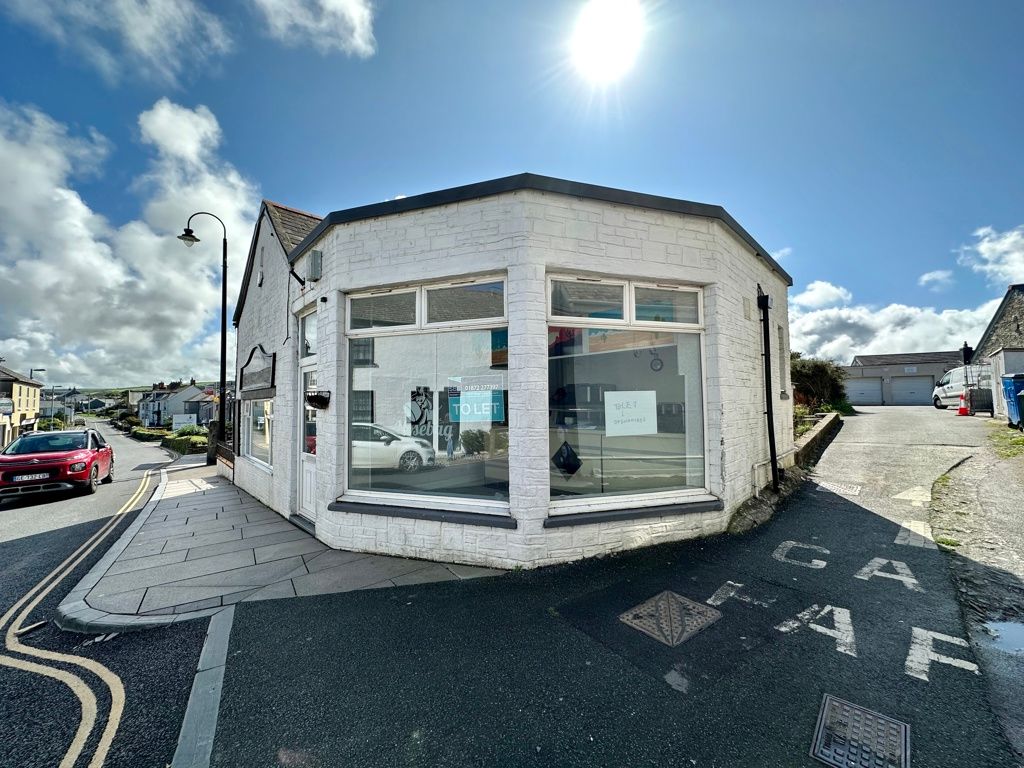 Restaurant/cafe to let in Bossiney Road, Tintagel, Cornwall PL34, £10,200 pa