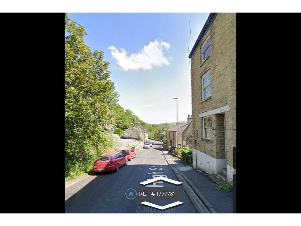 1 bed flat to rent in High Street, New Mills SK22, £595 pcm