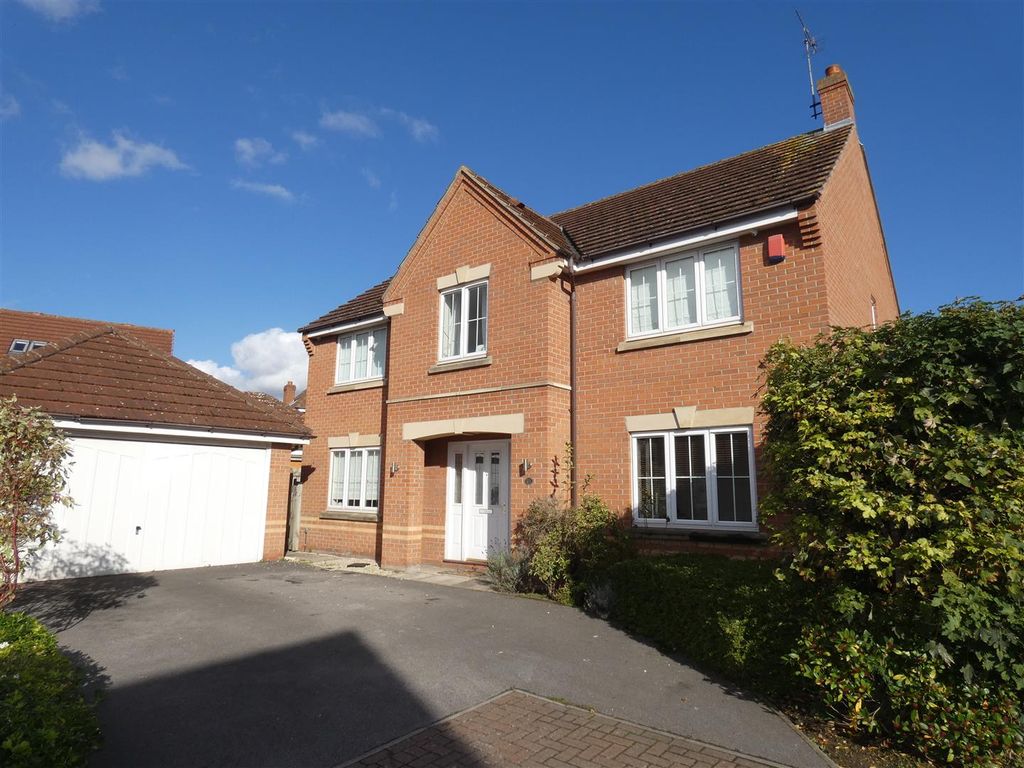 4 bed detached house for sale in Hazel Court, Brough HU15, £415,000