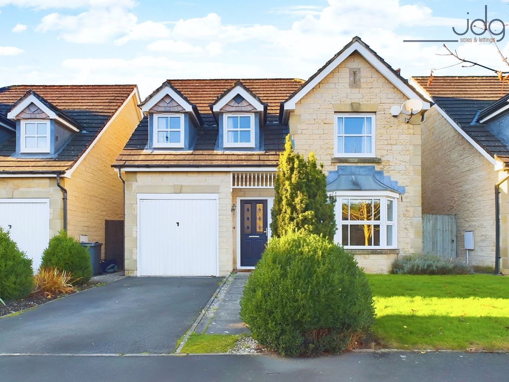4 bed detached house for sale in Wentworth Drive, Lancaster LA1, £435,000