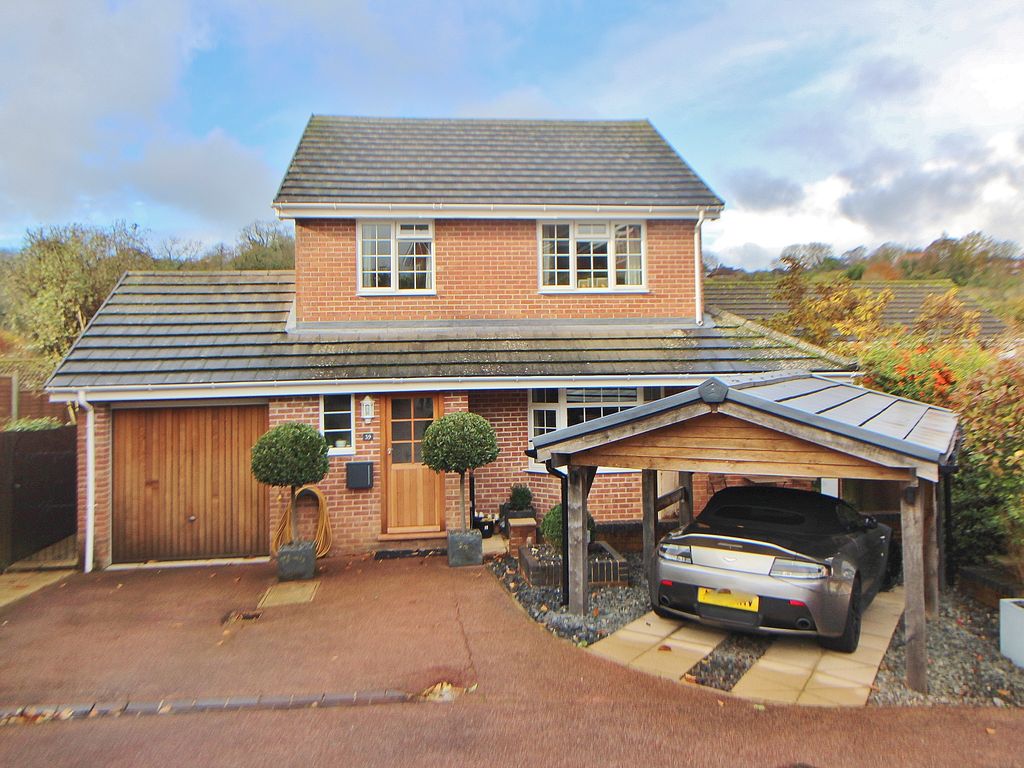 3 bed detached house for sale in Wasdale Close, Horndean, Waterlooville PO8, £485,000