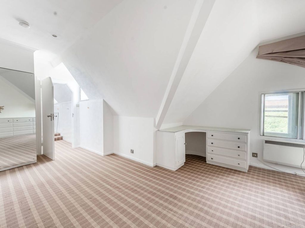 1 bed flat for sale in Parkside, Knightsbridge, London SW1X, £950,000